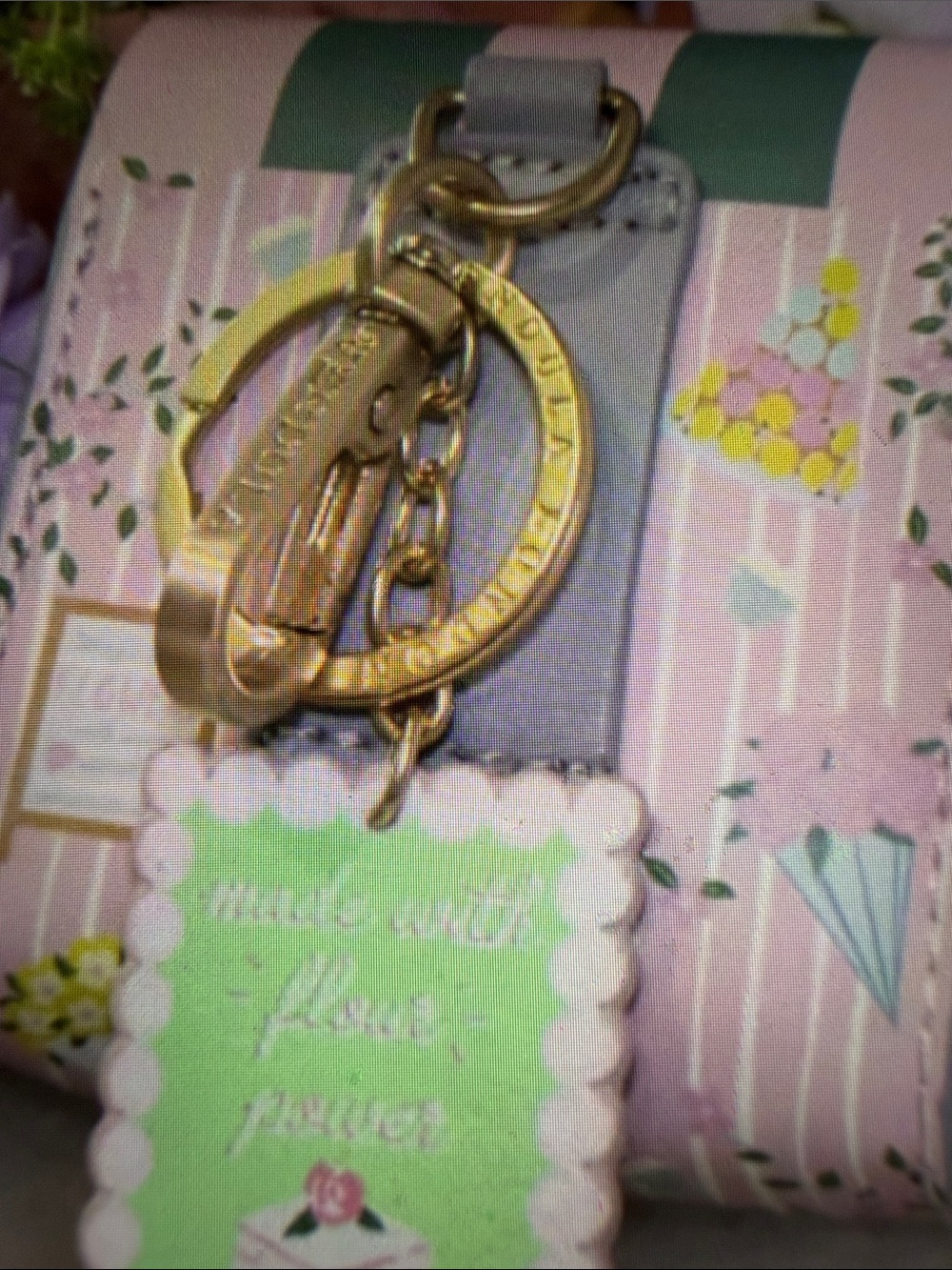 VENDULA London Posies & Patisseries Pods Case NWT - Picture 6 of 7